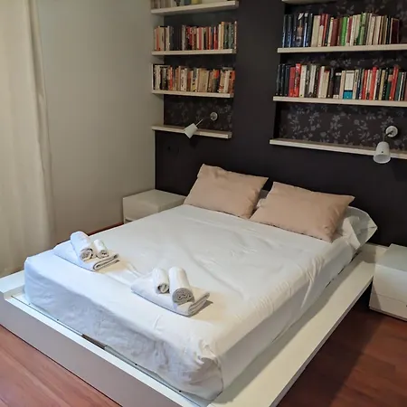 Casa Del Doctor * סביליה